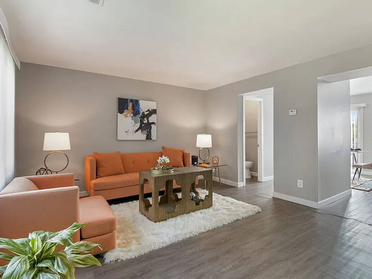 Fairway Ridge Apartments and Townhomes — Photo 40
