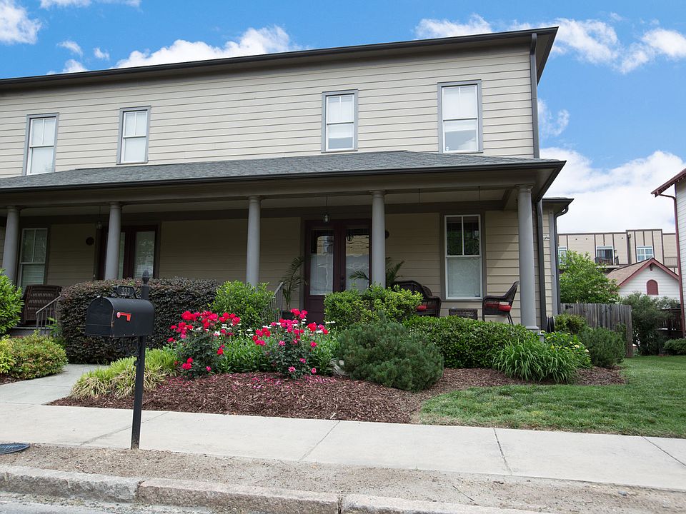 1st image of 333 Gorrell St