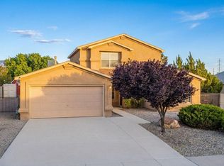 7106 Raleigh Hills Dr NE, Rio Rancho, NM 87144