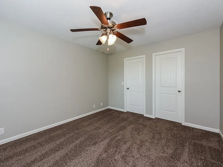 1854 Warmingfield Dr — Photo 9