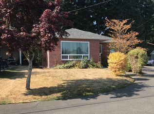 924 Woodlawn Ave, Everett, WA 98203