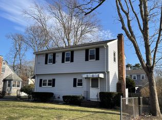 19 Montauk St, East Falmouth, MA 02536