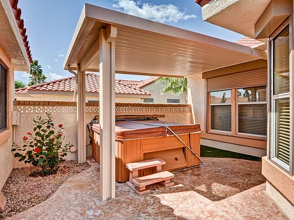 4th image of 22814 N Las Vegas Dr