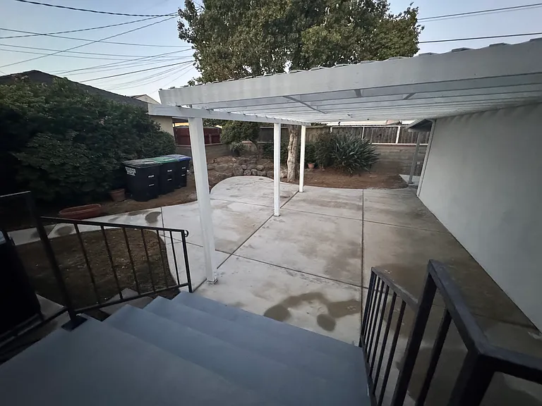 2386 Woods Ave — Photo 14