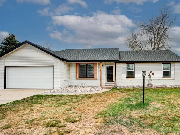 926 White Elm Dr, Loveland, CO 80538