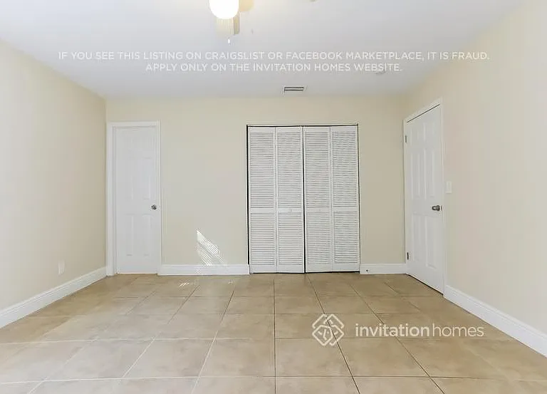 7441 Douglas St — Photo 5