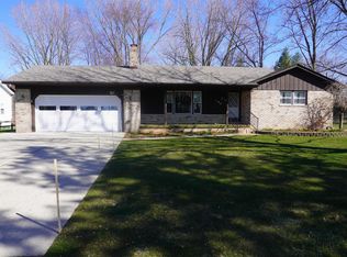 580 Northlawn St, East China, MI 48054