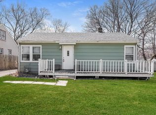 1970 Larpenteur Ave E, Saint Paul, MN 55109