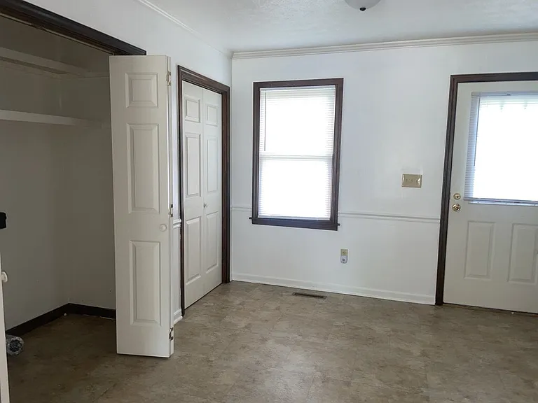 206 Richardson St — Photo 3