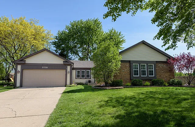 3775 Normandy Ct photo 1