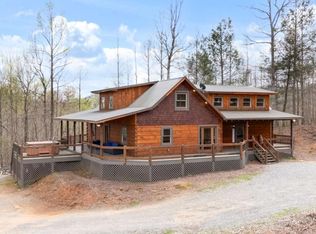 136 Pack Creek Rd, Blue Ridge, GA 30513