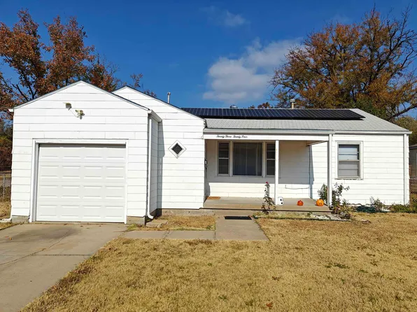2324 W Walker St, Wichita, KS 67213