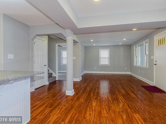 5th image of 6715 Pine Ave