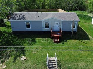 271 W Walnut St, Mount Olivet, KY 41064