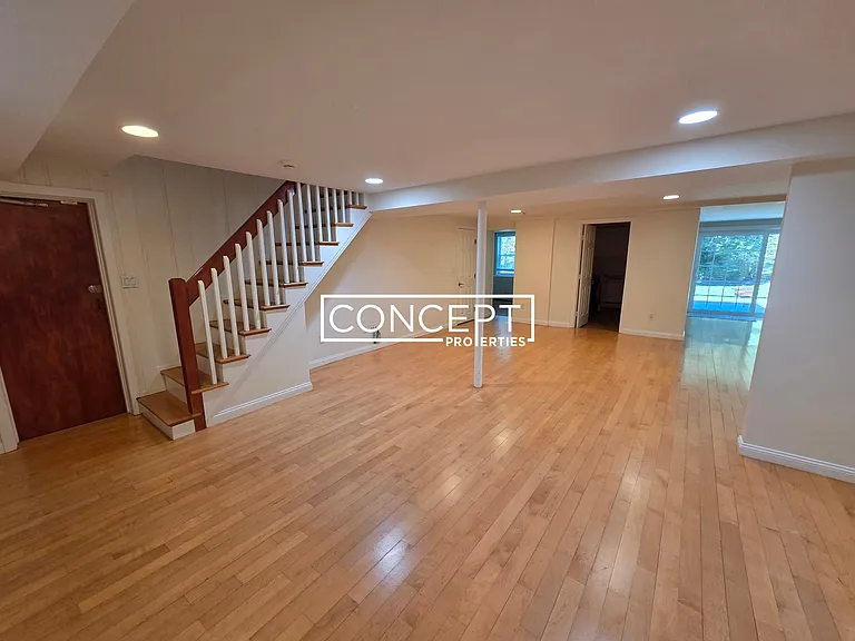 45 Wellesley Rd #A — Photo 11