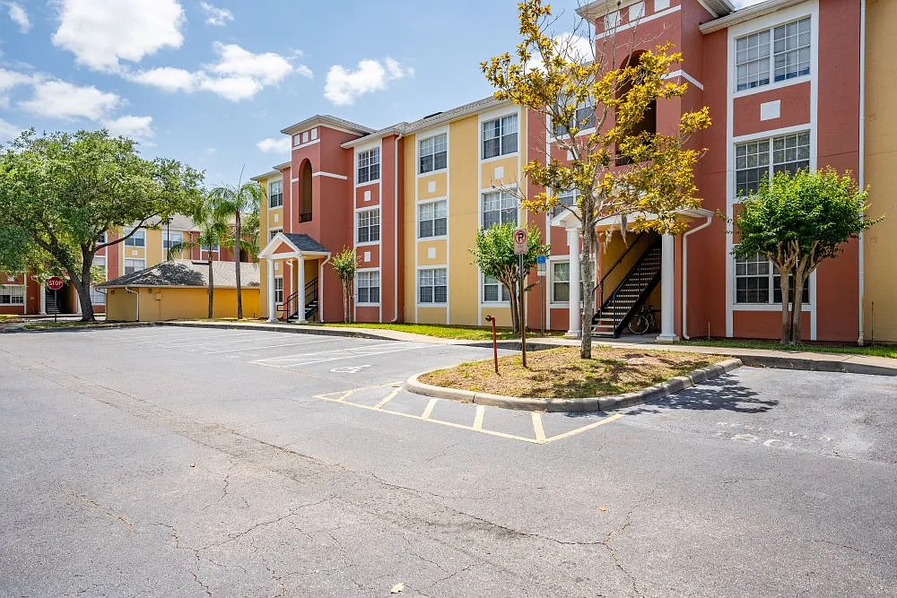 Building Photo - 10873 Windsor Walk Dr #4102