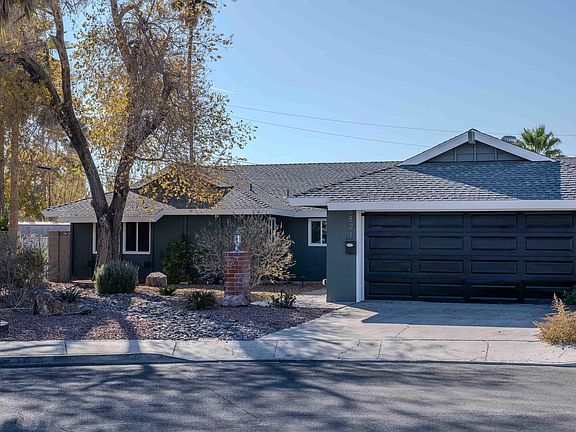 2nd image of 3821 Golf Ln