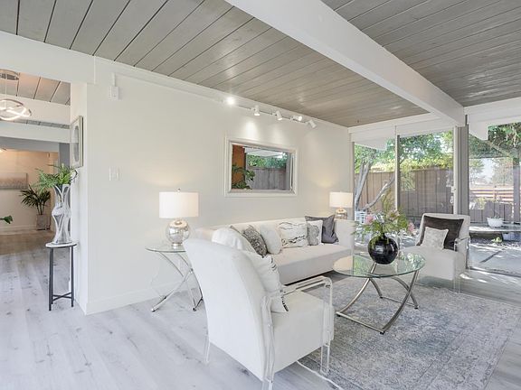5th image of 2289 Fairglen Dr
