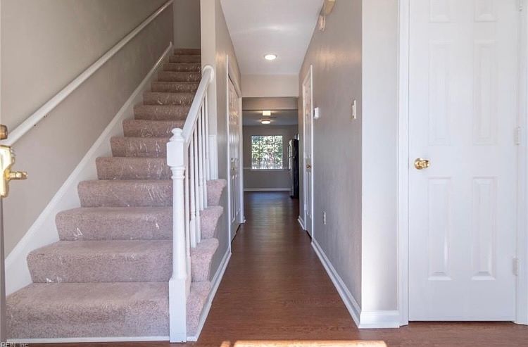1st image of 3929 Terrywood Dr