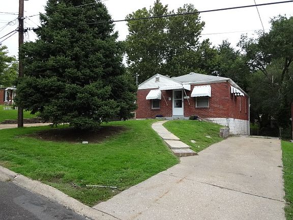 2nd image of 7107 Florence Pl