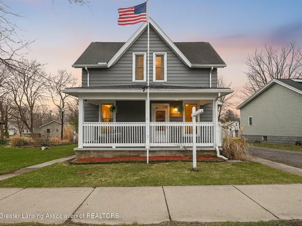 207 W Bellevue St, Leslie, MI 49251