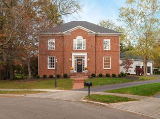 7444 Farmington Close, New Albany, OH 43054