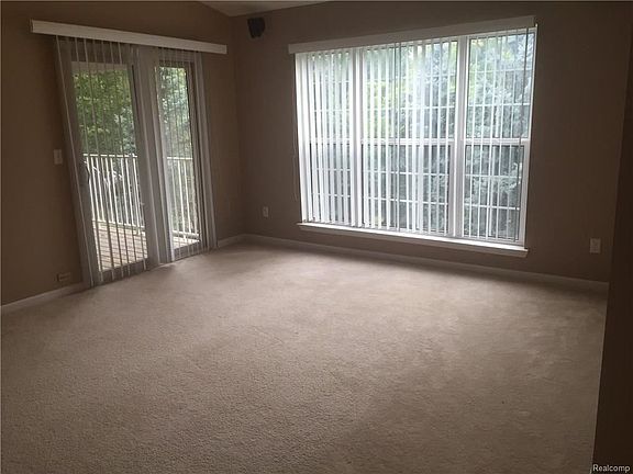 2nd image of 15944 Morningside