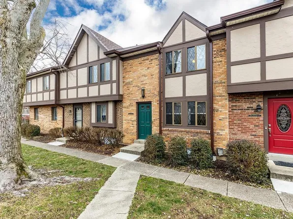 7542 Halifax Ct, West Chester, OH 45069