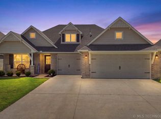 12323 S Oxford Ave, Bixby, OK 74008