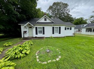 318 N 7th St, Murray, KY 42071