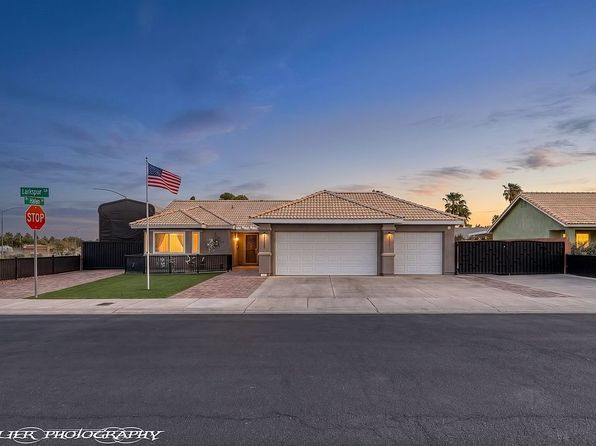 339 Larkspur Ln