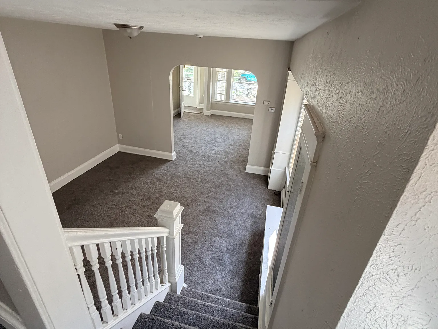 9601 Pierpont Ave — Photo 3