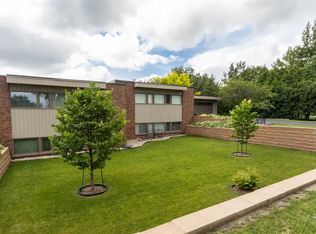 1900 Westchester Rd APT D, Waterloo, IA 50701