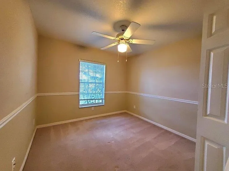 22337 Tennyson Ave — Photo 8