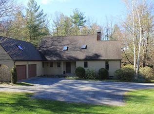 1 Gulf Rd, Northfield, MA 01360