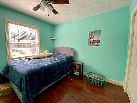 5th image of 1530 S Saint Charles Ave