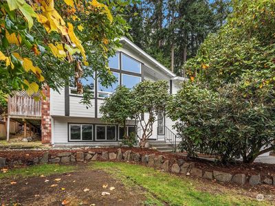 17304 Meadowdale Drive, Lynnwood, WA, 98037