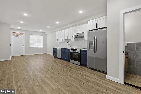 1 bed, 1.5 bath, 1080 sqft, $1,650 — Photo 2