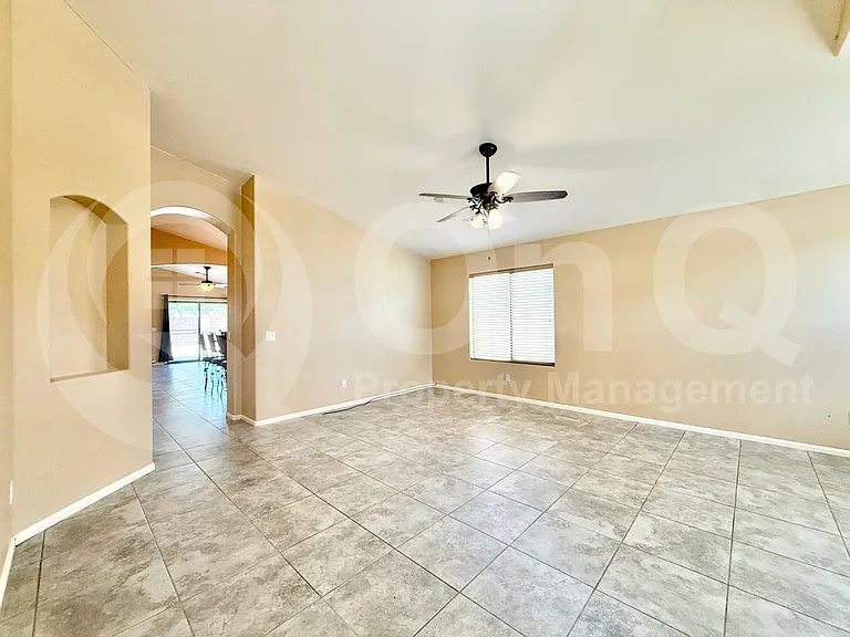1238 W Corriente Dr — Photo 10