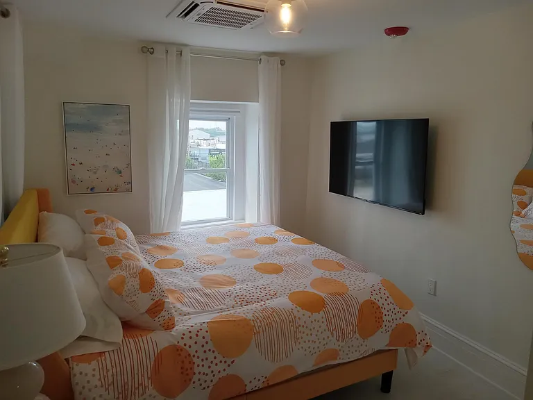 112 N California Ave #7 — Photo 5