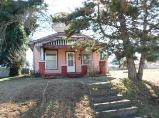 1117 E Oklahoma Ave, Guthrie, OK 73044