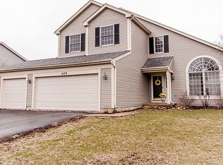 460 Springwood Ln, Bolingbrook, IL 60440