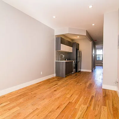 Rented by Nooklyn NYC LLC | media 48