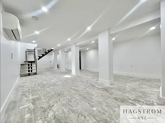 Rented by Hagstrom Management Inc | media 11