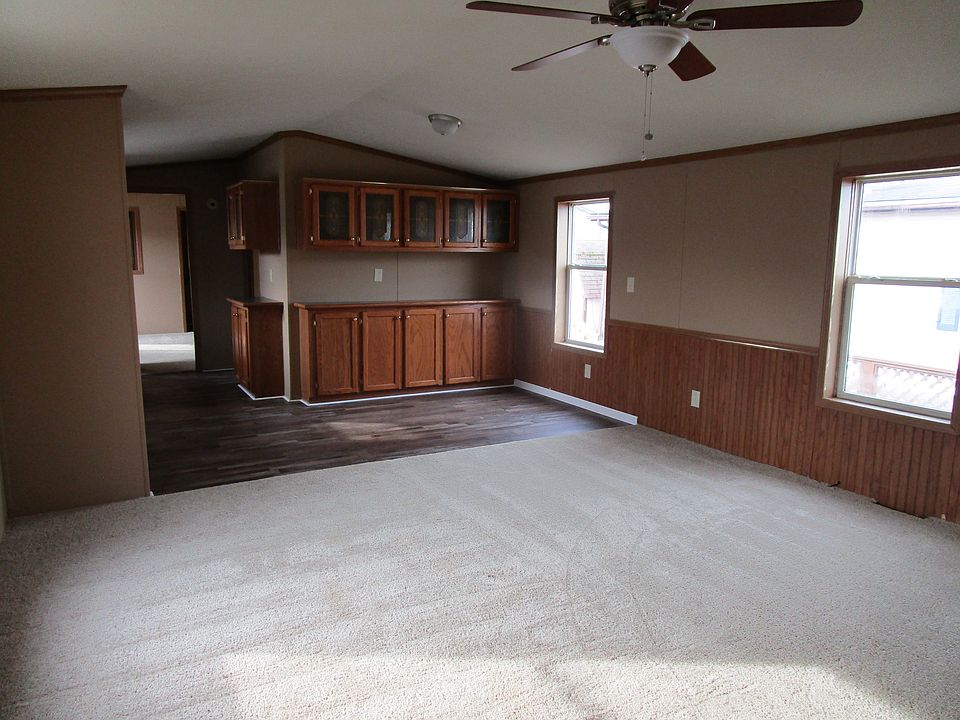 1st image of 131 Virginia Ave