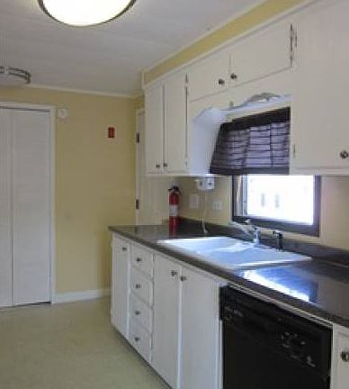 Galley Kitchen 1