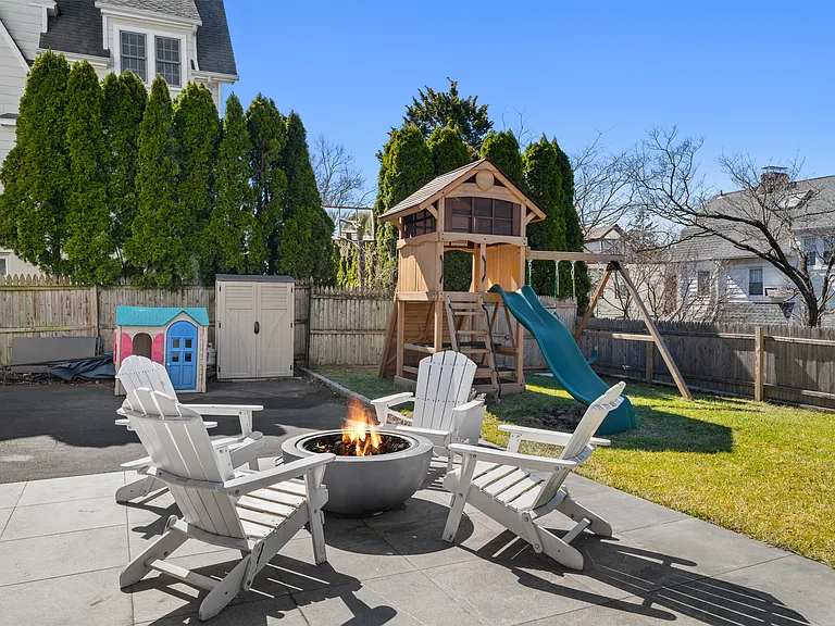 9 Rutgers Pl — Photo 24