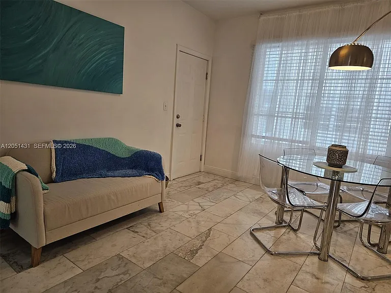 918 Jefferson Ave #8 — Photo 11
