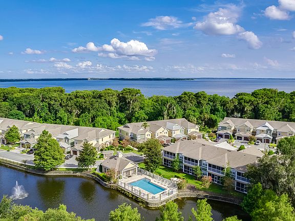 3rd image of 32427 Quiet Harbor Ave #16-202