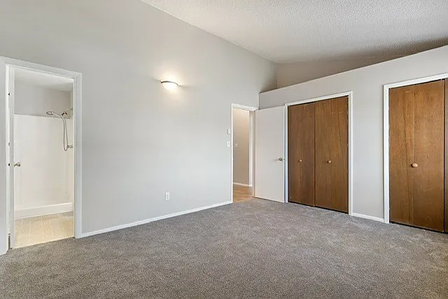 401 Forest Edge Rd #A10 — Photo 6